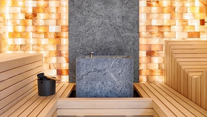 Himal&aacute;jsk&aacute; sůl cihla 100x100x25 s dr&aacute;žkami