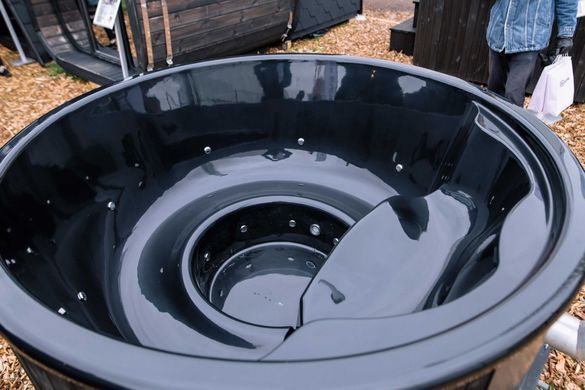 Koupac&iacute; sud DeLux 200 BLACK s integrovan&yacute;mi kamny 30 kW Čern&aacute;